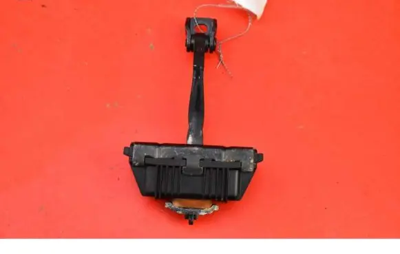 BMW 7 F01 F02 F03 F04 Front door check strap stopper 7176807