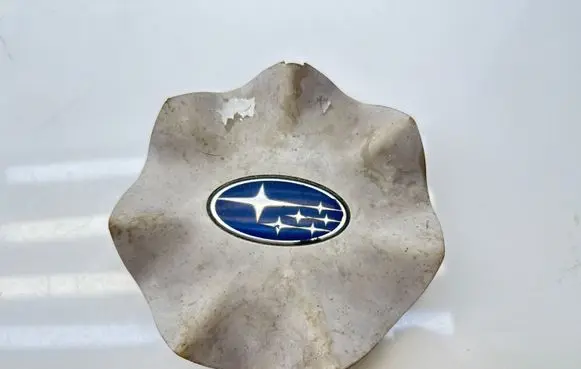Subaru Forester SF Original wheel cap 