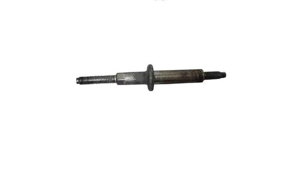 Mazda CX-7 Fuel Injector clamp holder 