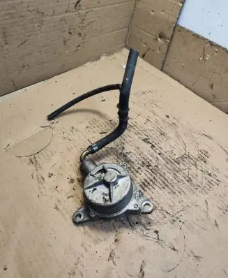Renault Espace III Vacuum pump 72188305