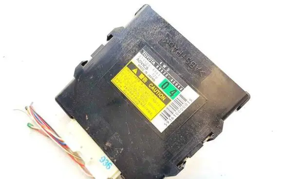 Toyota RAV 4 (XA30) Transfer box differential control unit 8963042040 89630-42040