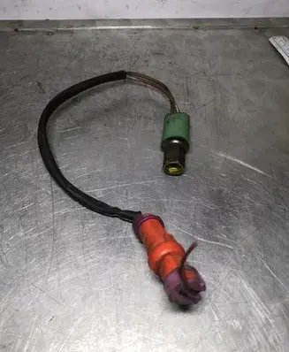 Air conditioning (A/C) pressure sensor