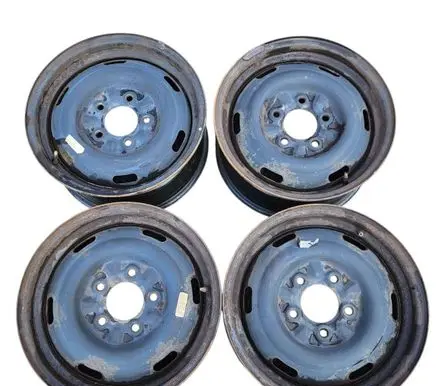 SsangYong Rodius R16 steel rim
