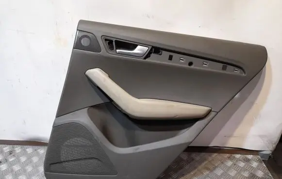 Audi Q5 SQ5 Rear door card panel trim 8R0867306