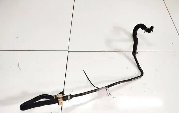 Nissan Primera Engine coolant pipe/hose