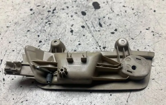 Audi A4 S4 B6 8E 8H Front door interior handle 8E1837020