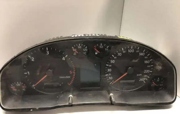 Audi A6 S6 C5 4B Speedometer (instrument cluster) 4B0920930K 110008948001 17562046