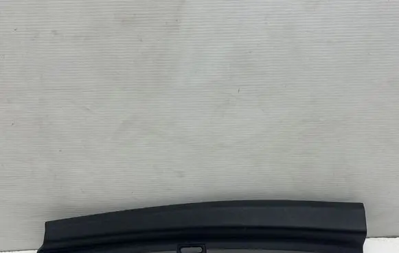 Volvo S60 (D) pillar trim (bottom) 31479662 31479663