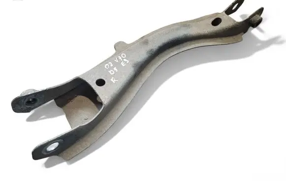 Volvo V70 Rear control arm