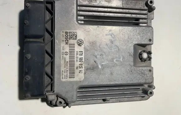 Volkswagen Transporter - Caravelle T5 Engine control unit/module ECU 070906016AJ