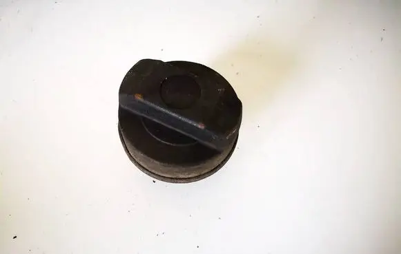 Audi A3 S3 8L Fuel tank filler cap 1h0201553b