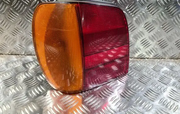 Volkswagen Polo III 6N 6N2 6NF Rear/tail lights