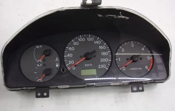 Mazda 323 Speedometer (instrument cluster)