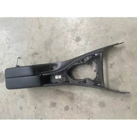 BMW 3 E90 E91 Armrest 7075357 58450713 116233021