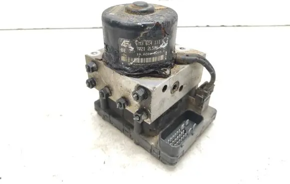 Volkswagen Golf IV ABS Pump 1J0907379P 7M3614111H 10020402094