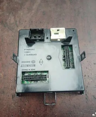 Renault Espace - Grand espace IV Comfort/convenience module 8200403412 8200315964 8200447438