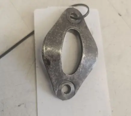 Audi A6 S6 C5 4B Fuel Injector clamp holder 