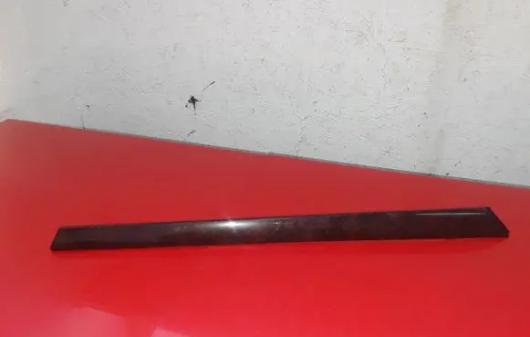 Peugeot 407 Front door trim bar 9650475777