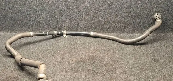Mercedes-Benz E W213 Engine coolant pipe/hose A2135011782