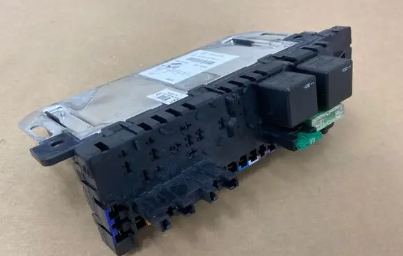 Mercedes-Benz SL R230 Fuse box set A0345456232 05045135 04513512034802
