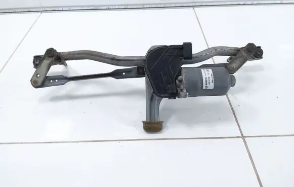 Renault Trafic III (X82) Front wiper linkage and motor 0390243508 3397021666