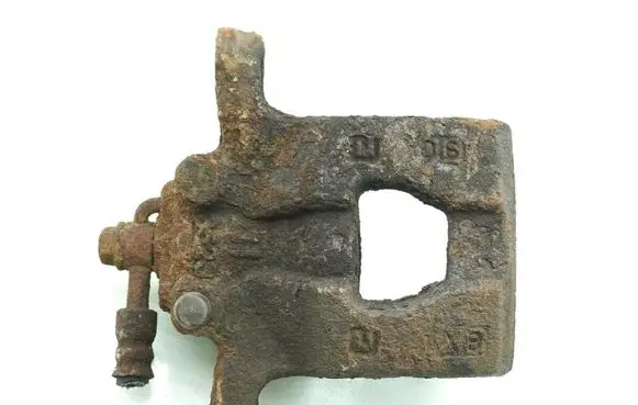 Nissan Juke I F15 Rear brake caliper