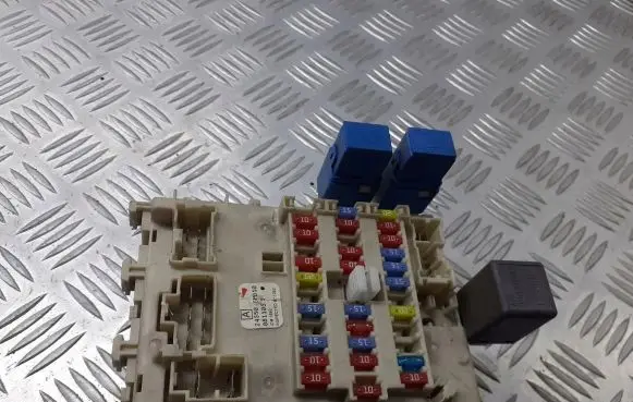 Nissan Almera N16 Fuse box set 243505M310