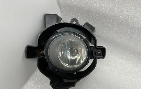 Nissan Qashqai+2 Front fog light 89206411 261558990A 26915