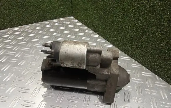 Mercedes-Benz Citan W415 Starter motor 233001073R 000113600812V