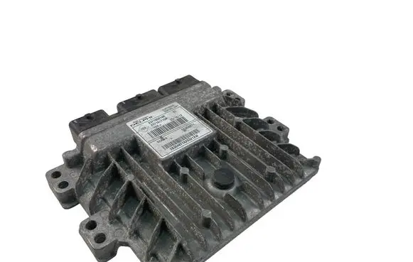 Renault Megane III Engine control unit/module 237100914R 237101715R