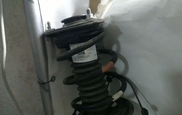 Toyota Prius (XW50) Front shock absorber dust cover boot 4804547010