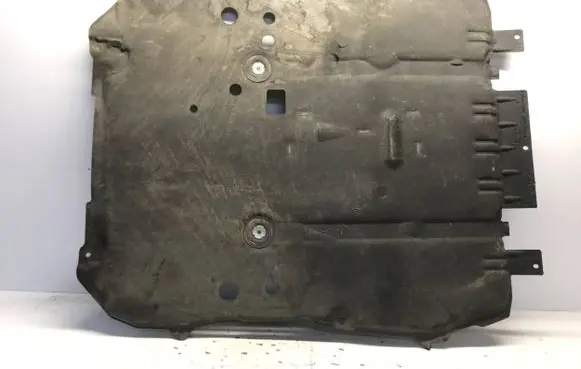 Peugeot 5008 II Engine splash shield/under tray 1122852XX 995W