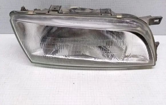 Nissan Almera Headlight/headlamp