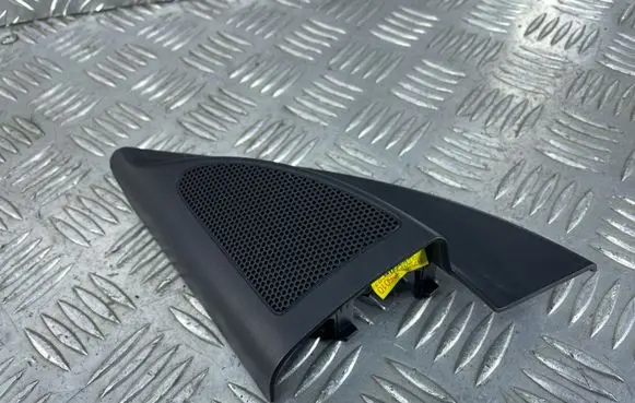 KIA Sorento Front door speaker 96310C6100