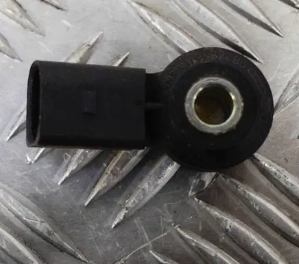 Volkswagen Golf VII Detonation knock sensor 030905377C