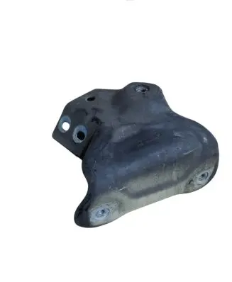 Skoda Fabia Mk3 (NJ) Fender mounting bracket 6V0821141