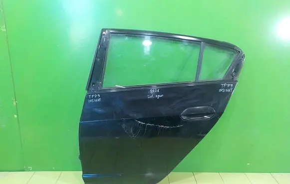 Honda Insight Rear door LEWE