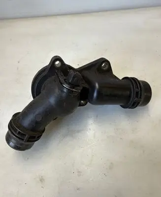 BMW 3 E46 Thermostat/thermostat housing 1437040