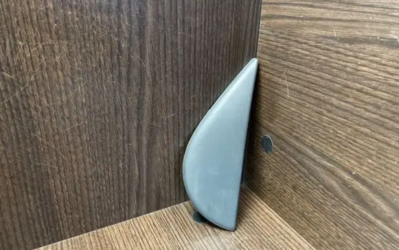 Iveco Daily 3rd gen Fender trim (molding) 01706176600