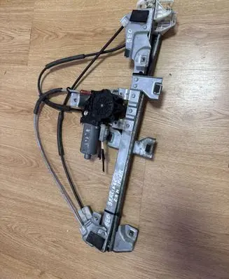 Citroen Berlingo Front door window regulator with motor 0130821763