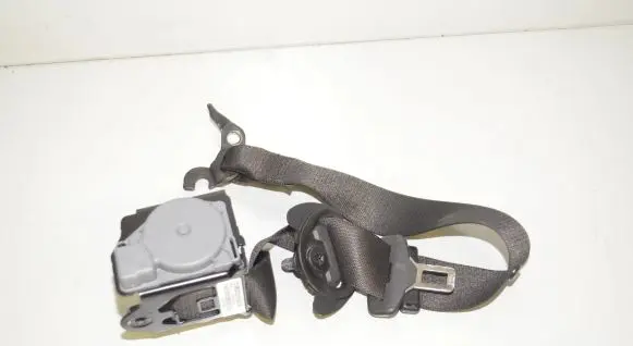 BMW X3 F25 Front seatbelt 7258432 72117258432