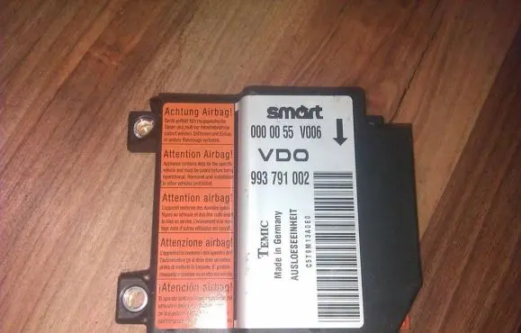 Smart ForTwo I Airbag control unit/module 993791002 0000055v006