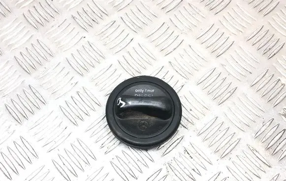 Mercedes-Benz C W203 Fuel tank filler cap A2034700205