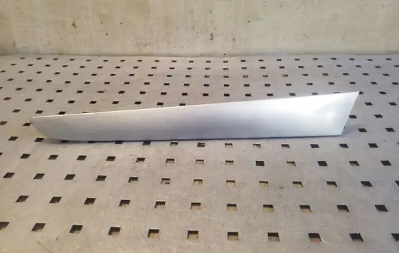 Audi Q5 SQ5 Other front door trim element 8R0867410 8R0867420
