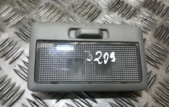 Suzuki Swift I Front seat light