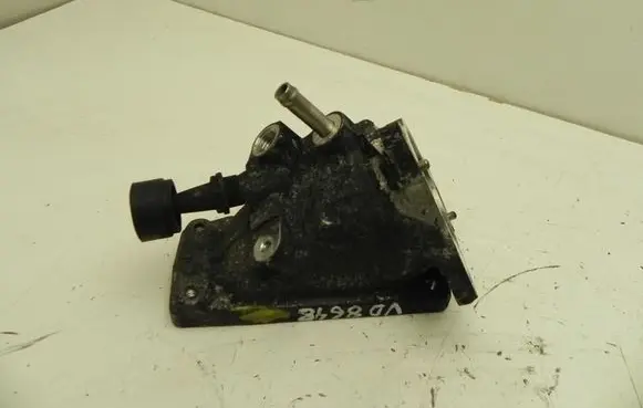 Audi A4 S4 B9 Thermostat housing 04L128637B VD8648