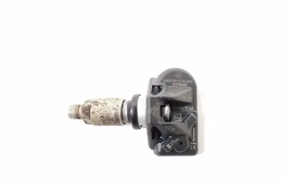 Mercedes-Benz CLA C118 X118 Tire pressure sensor A0009054104