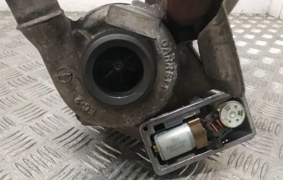 Jaguar X-Type Turbo 4S7Q6K682EL 72868015