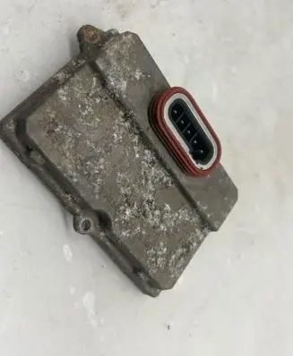 Mercedes-Benz E W211 Headlight ballast module Xenon 5DV00829000