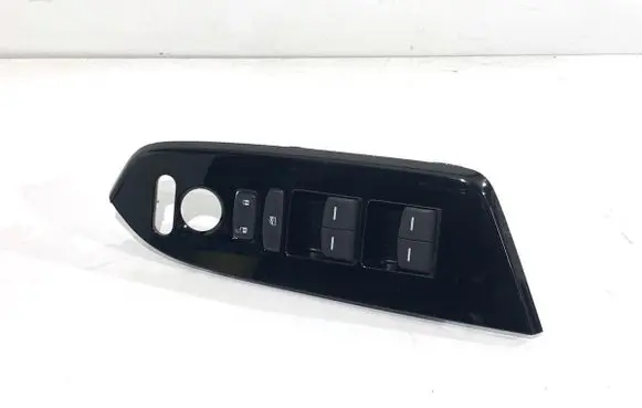 Honda CR-V Electric window control switch 83591-TLA